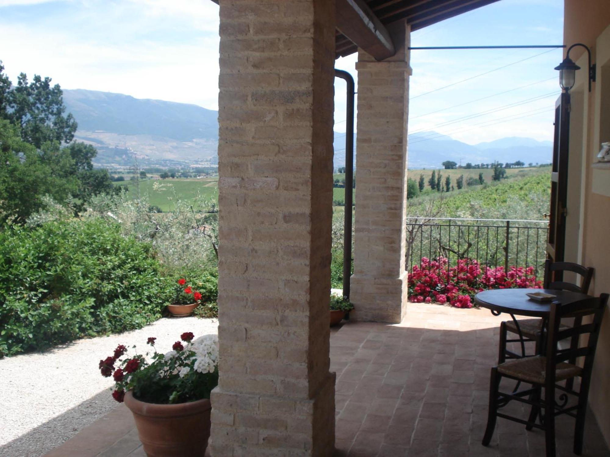 Tenuta Colverano Монтефалько Экстерьер фото